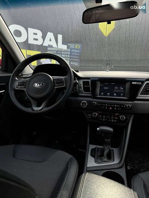 Kia Niro 2017 - фото 19