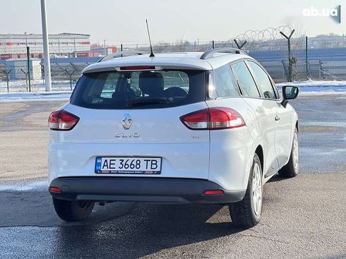 Renault Clio 2014 - фото 28