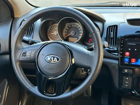 Kia Cerato 2009 черный - фото 18