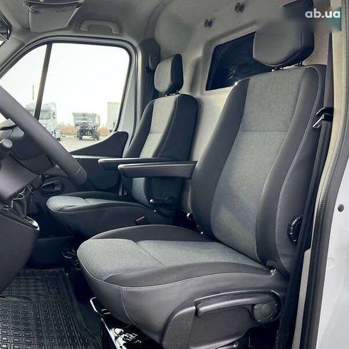 Renault Master 2020 - фото 20