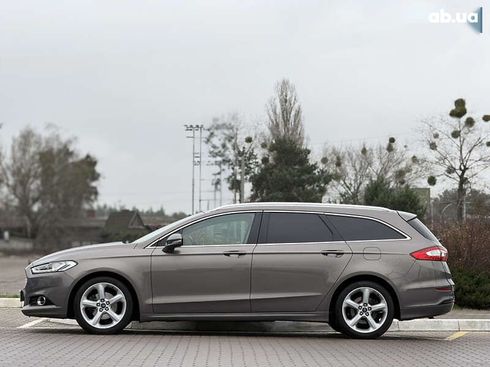 Ford Mondeo 2015 - фото 12
