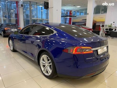 Tesla Model S 2015 - фото 9