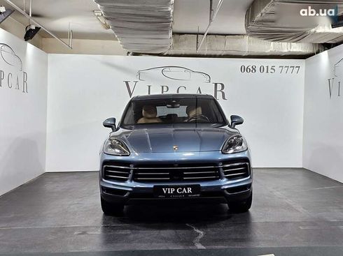 Porsche Cayenne 2018 - фото 2