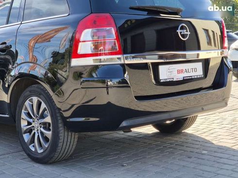 Opel Zafira 2010 - фото 18