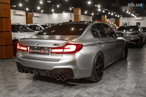 BMW M5 2018 - фото 6