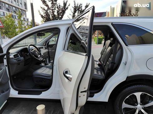 Kia Sorento 2015 - фото 6