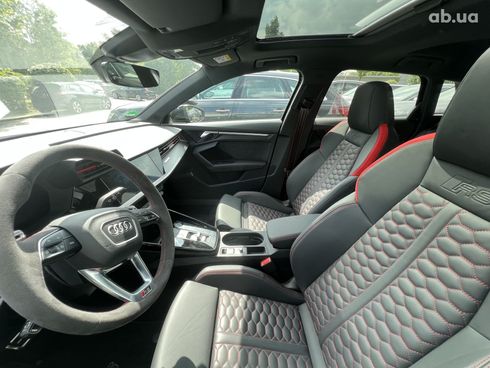 Audi RS 3 2022 - фото 17