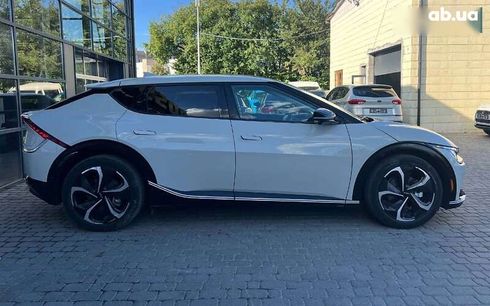 Kia EV6 2021 - фото 8