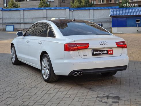 Audi A6 2014 белый - фото 13