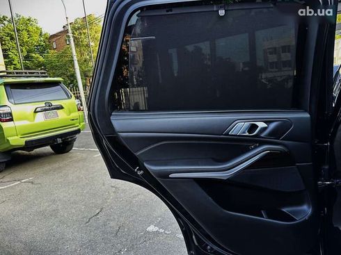 BMW X5 2018 - фото 24