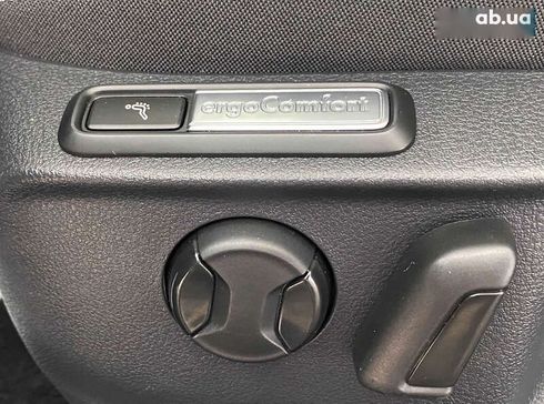 Volkswagen Passat 2020 - фото 12