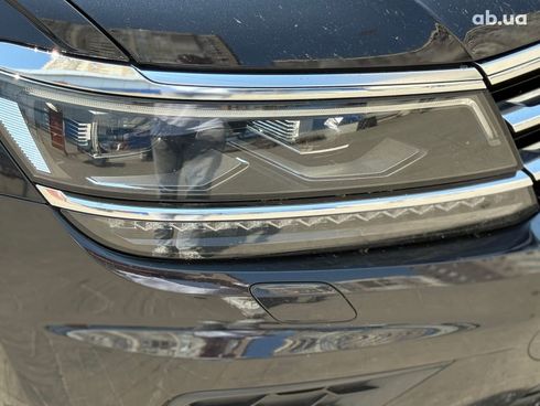 Volkswagen Tiguan 2017 черный - фото 4