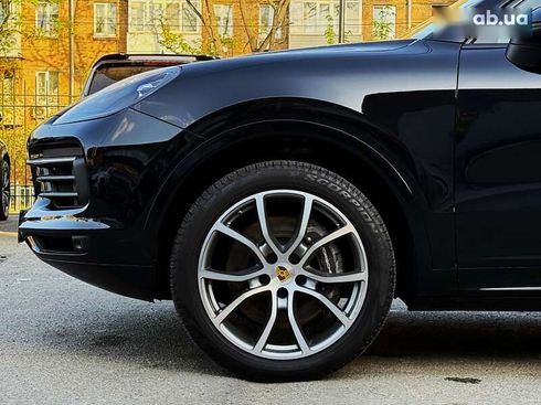 Porsche Cayenne 2021 - фото 14