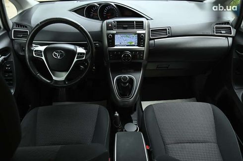 Toyota Verso 2015 - фото 28