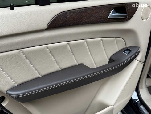 Mercedes-Benz GL-Класс 2015 черный - фото 24