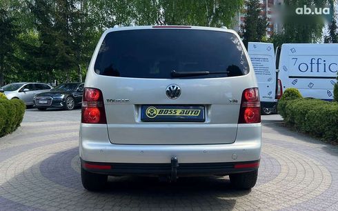 Volkswagen Touran 2008 - фото 6