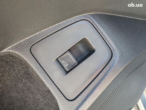 Volkswagen Tiguan 2020 серый - фото 27