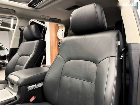 Toyota Land Cruiser 2019 - фото 24