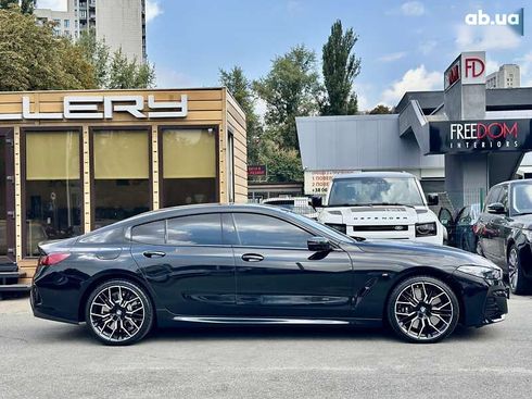 BMW 8 Series Gran Coupe 2024 - фото 11