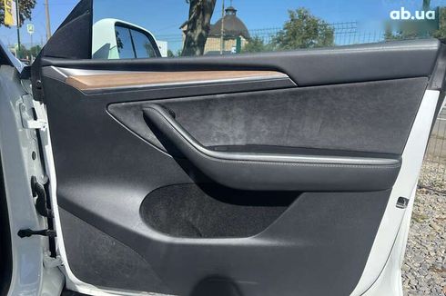 Tesla Model Y 2023 - фото 23
