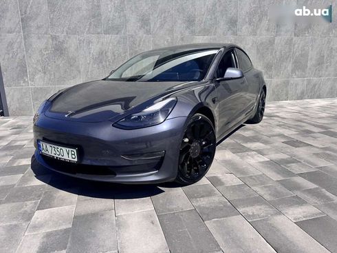 Tesla Model 3 2022 - фото 9