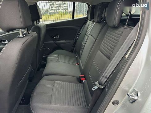 Renault Megane 2015 - фото 16
