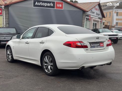 Infiniti Q70 2013 белый - фото 9