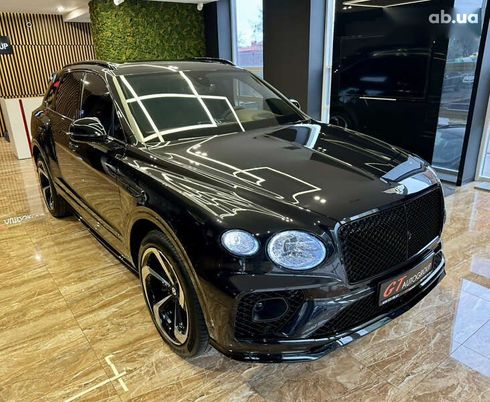 Bentley Bentayga 2021 - фото 23