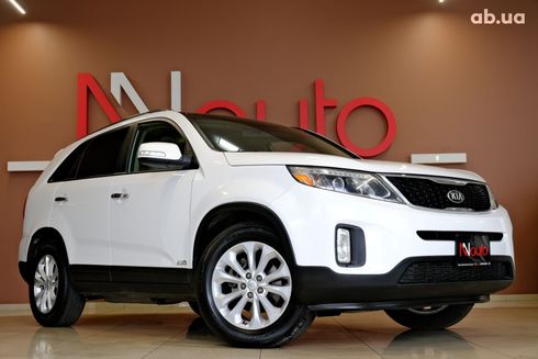 Kia Sorento 2015 белый - фото 4