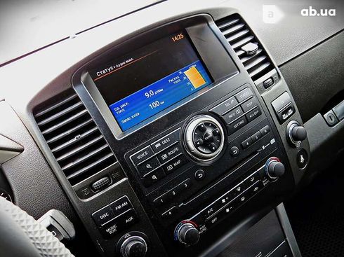 Nissan Pathfinder 2011 - фото 10