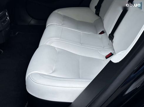 Tesla Model S 2020 - фото 16