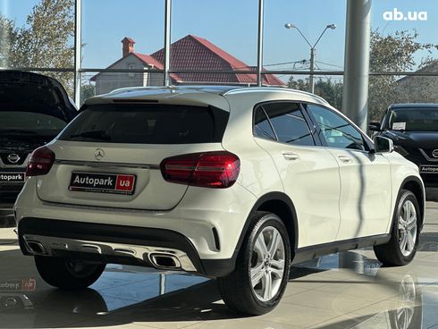 Mercedes-Benz GLA-Класс 2018 белый - фото 10