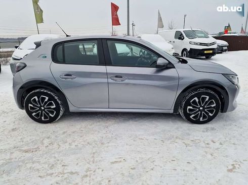 Peugeot e-208 2020 - фото 13