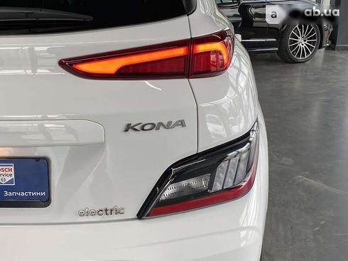 Hyundai Kona Electric 2021 - фото 17