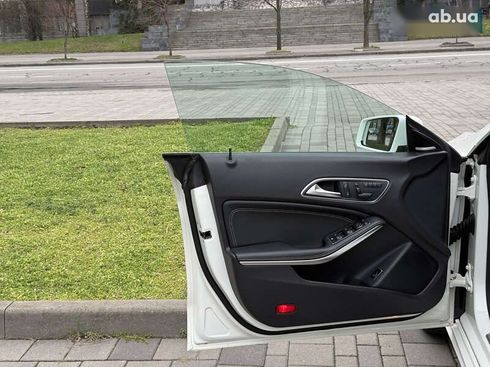 Mercedes-Benz CLA-Класс 2013 - фото 26