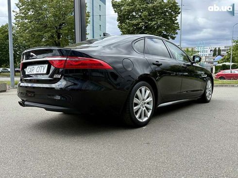 Jaguar XF 2016 - фото 7