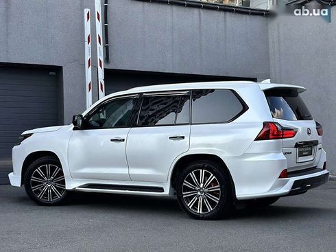 Lexus LX 2019 - фото 29