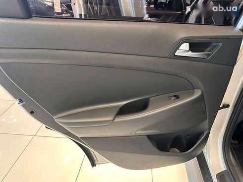 Hyundai Tucson 2018 - фото 11