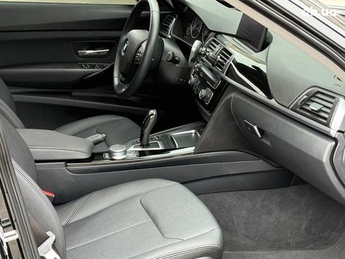 BMW 3 серия 2017 черный - фото 23