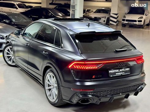Audi RS Q8 2020 - фото 24