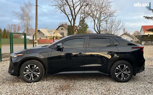 Toyota bZ 2022 - фото 4