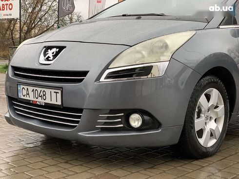 Peugeot 5008 2011 - фото 11