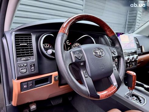 Toyota Sequoia 2020 - фото 29