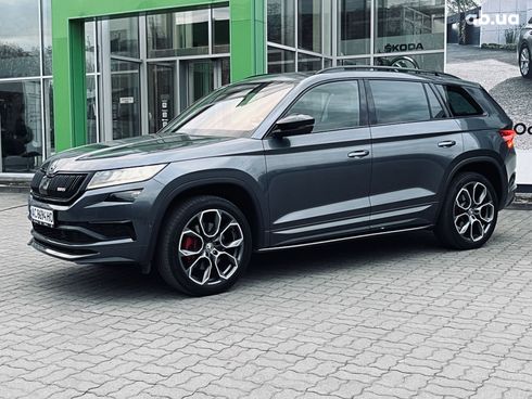 Skoda Kodiaq RS 2020 серый - фото 2