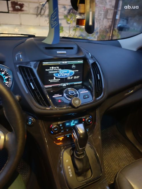 Ford Escape 2015 черный - фото 4