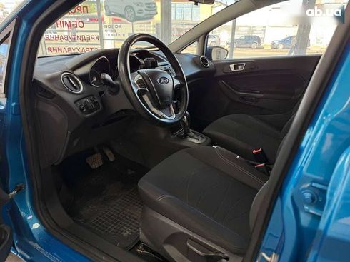 Ford Fiesta 2015 - фото 27
