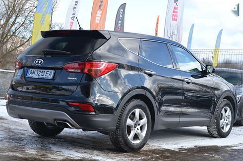 Hyundai Santa Fe 2017 - фото 11