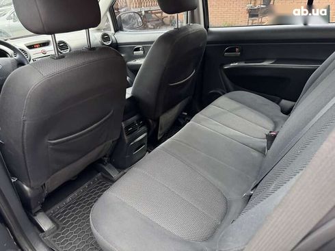 Kia Carens 2008 - фото 3