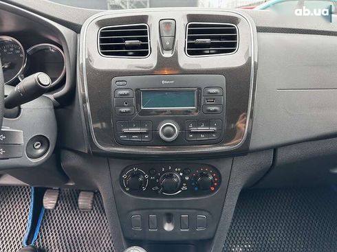 Renault Logan 2019 - фото 12