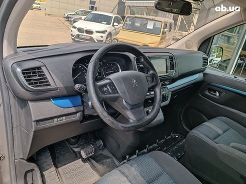 Peugeot Traveller 2019 серый - фото 26